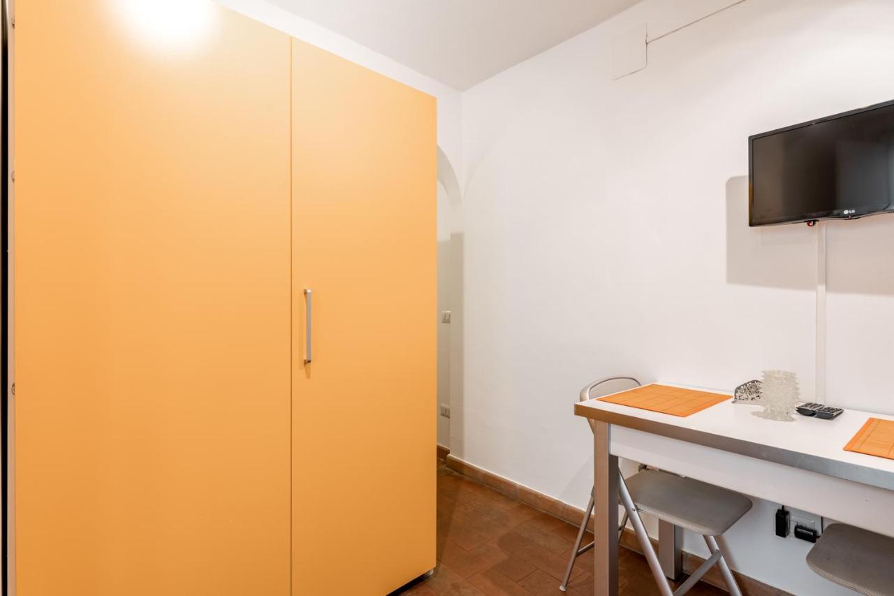 Torre Dei Giudi Apartments Флоренція Екстер'єр фото